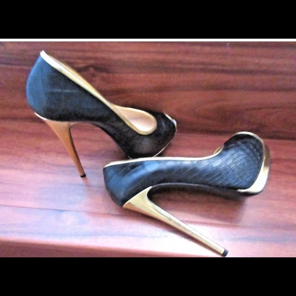 Giuseppe Zanotti “Sharon” Black Embossed Heels - Picture 2 of 6